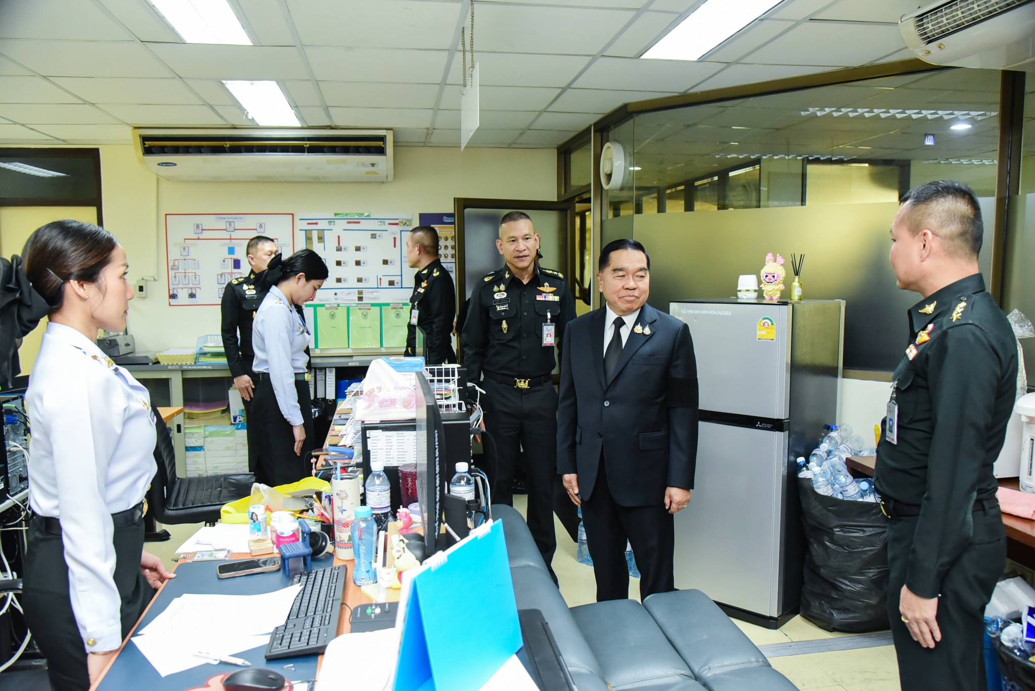รัฐมนตรีว่าการกระทรวงกลาโหม ลงพื้นที่ตรวจเยี่ยมหน่วยขึ้นตรงกระทรวงกลาโหม