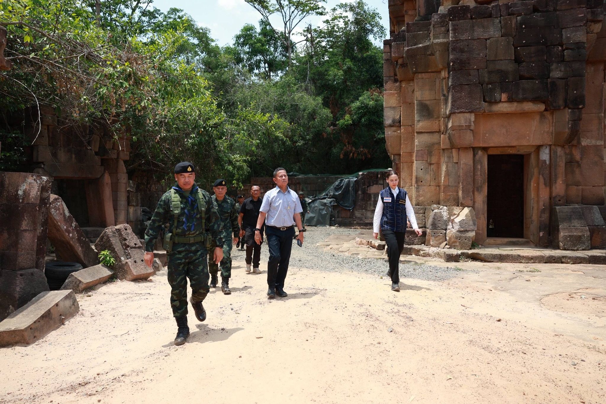 รัฐมนตรีว่าการกระทรวงกลาโหม พร้อมด้วยรัฐมนตรีกระทรวงวัฒนธรรม ผสานความร่วมมือผนึกกำลังทางทหาร